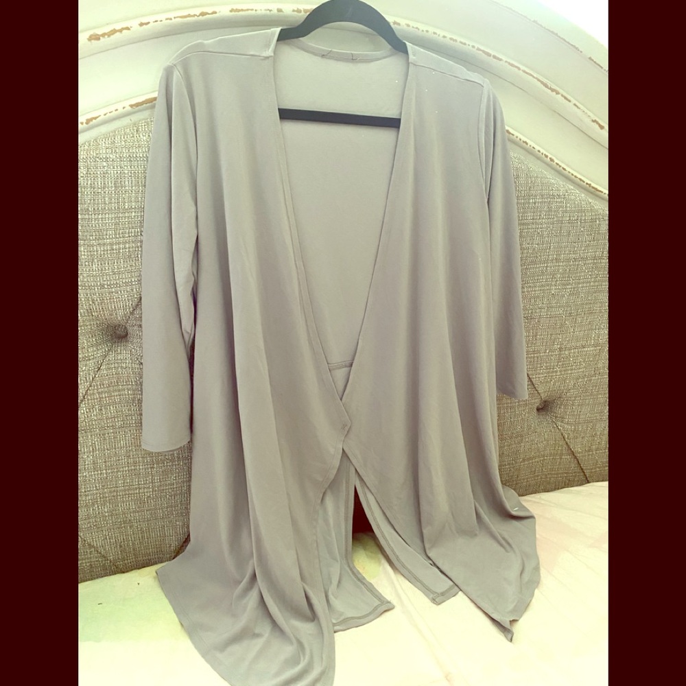Grey cardigan